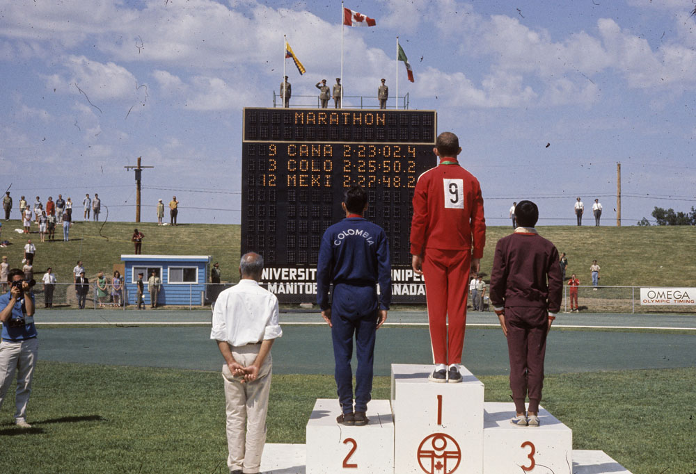 &lt;a href=&quot;https://www.bac-lac.gc.ca/eng/collectionsearch/Pages/record.aspx?app=fonandcol&IdNumber=4814186&quot;&gt;Canada's Andy Boychuk, winner of the marathon&lt;/a&gt;